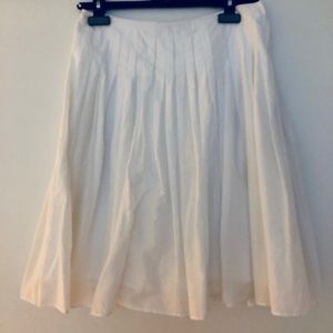 Club Monaco pleated summer skirt